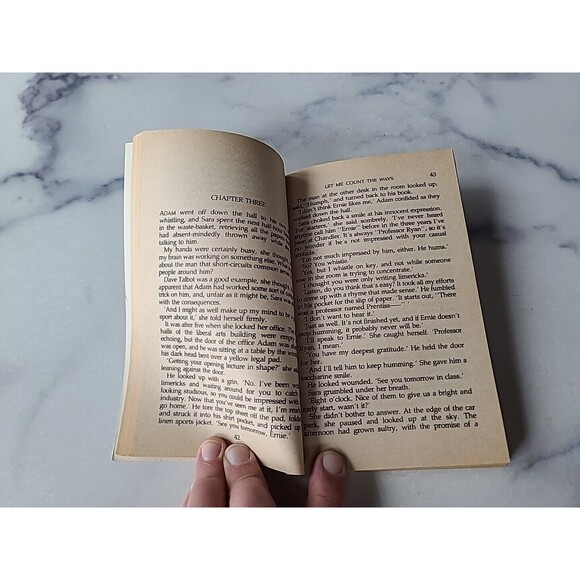 Michaels, Leigh - Let Me Count The Ways - Harlequin Romance - # 3023 - Picture 5 of 10